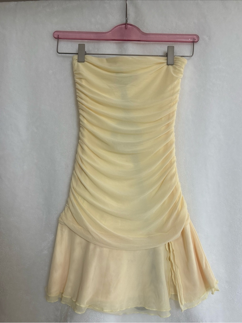 White Fox Boutique Taking Advantage Strapless Mini Dress Women’s Lemon Sz XS NWT
